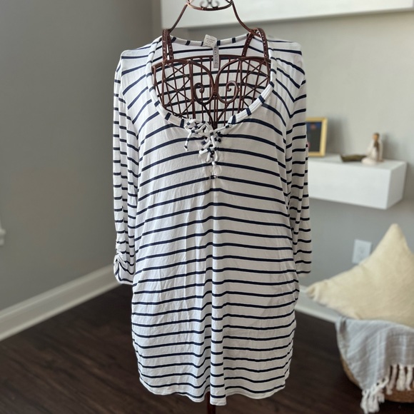 Kenneth Cole Reaction Long Blouse Large - Picture 2 of 13